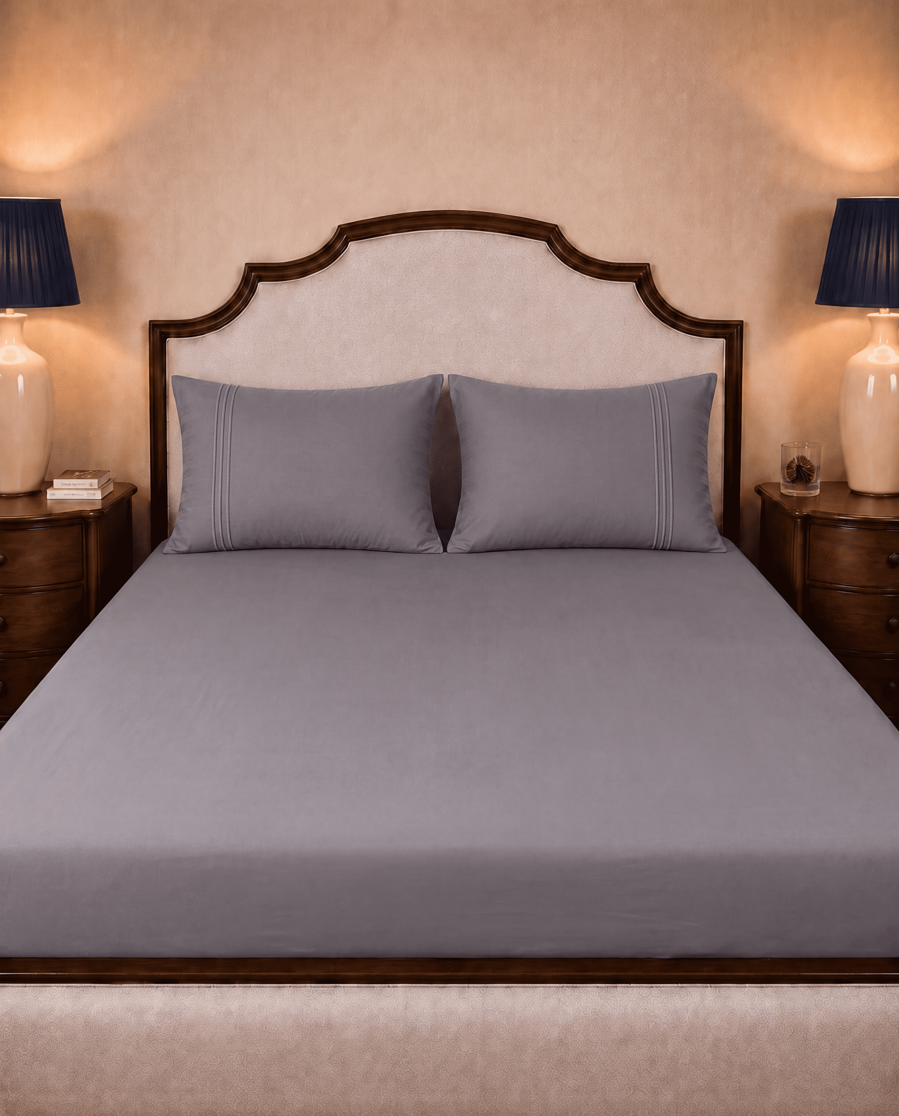 Luxury Cotton Bed Sheet Set T-500 Sateen Classic Solid Collection | Gray Secondary image